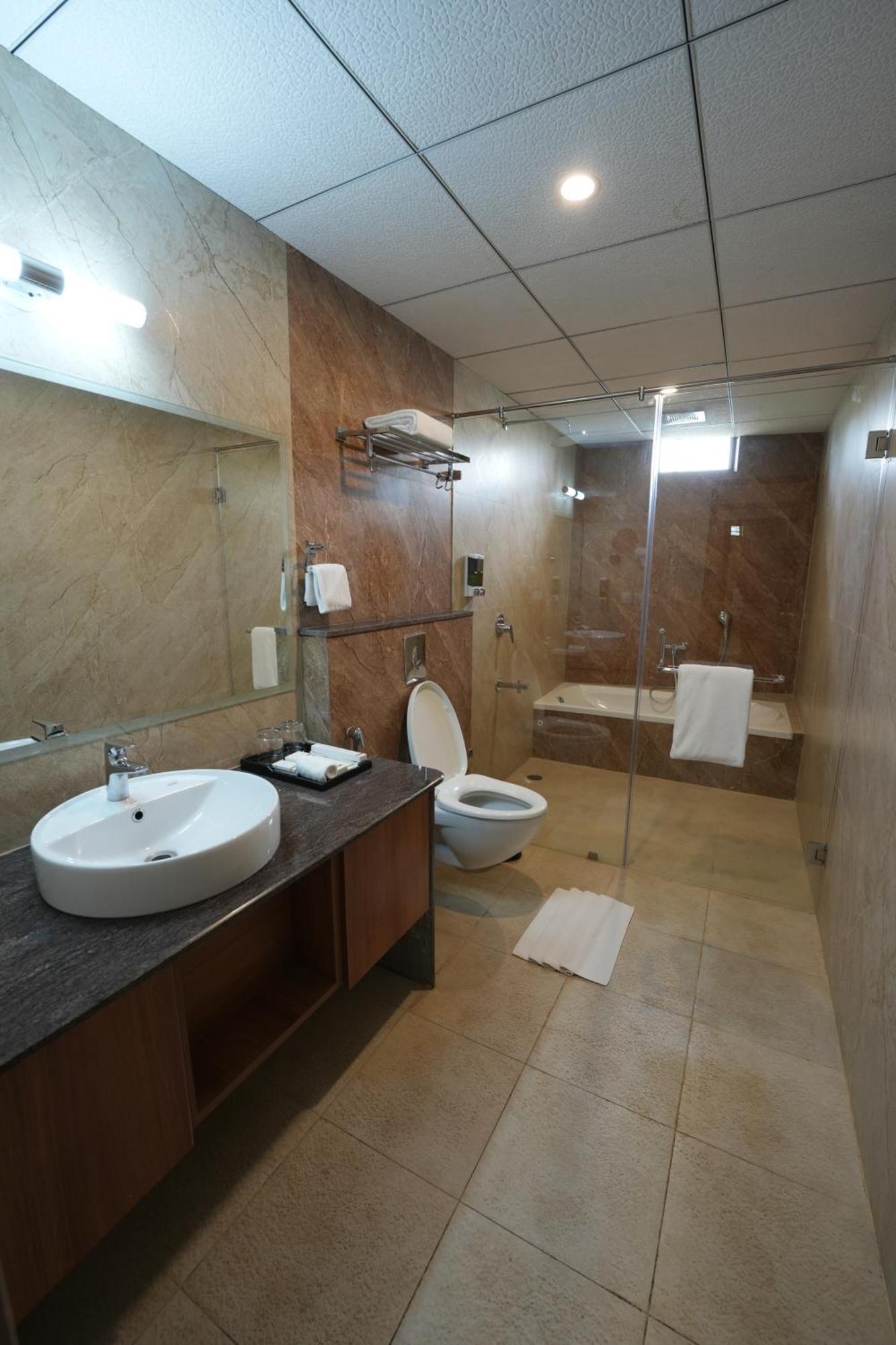 Malnad Shire Eco Resort Shivamogga Exteriör bild